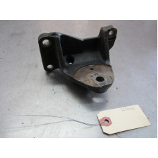 12D033 Motor Mount Bracket For 99-03 Lexus RX300  3.0 1232120070